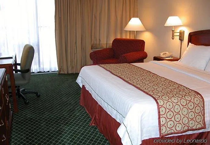 Hotel Courtyard By Marriott Key West Waterfront
