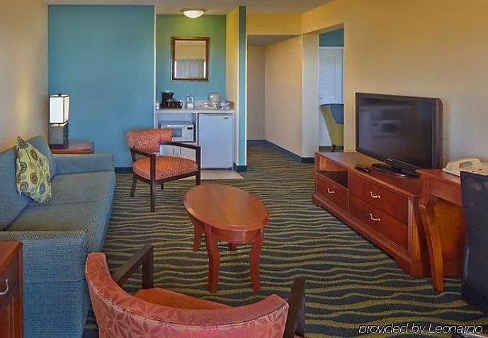 Hotel Courtyard By Marriott Key West Waterfront